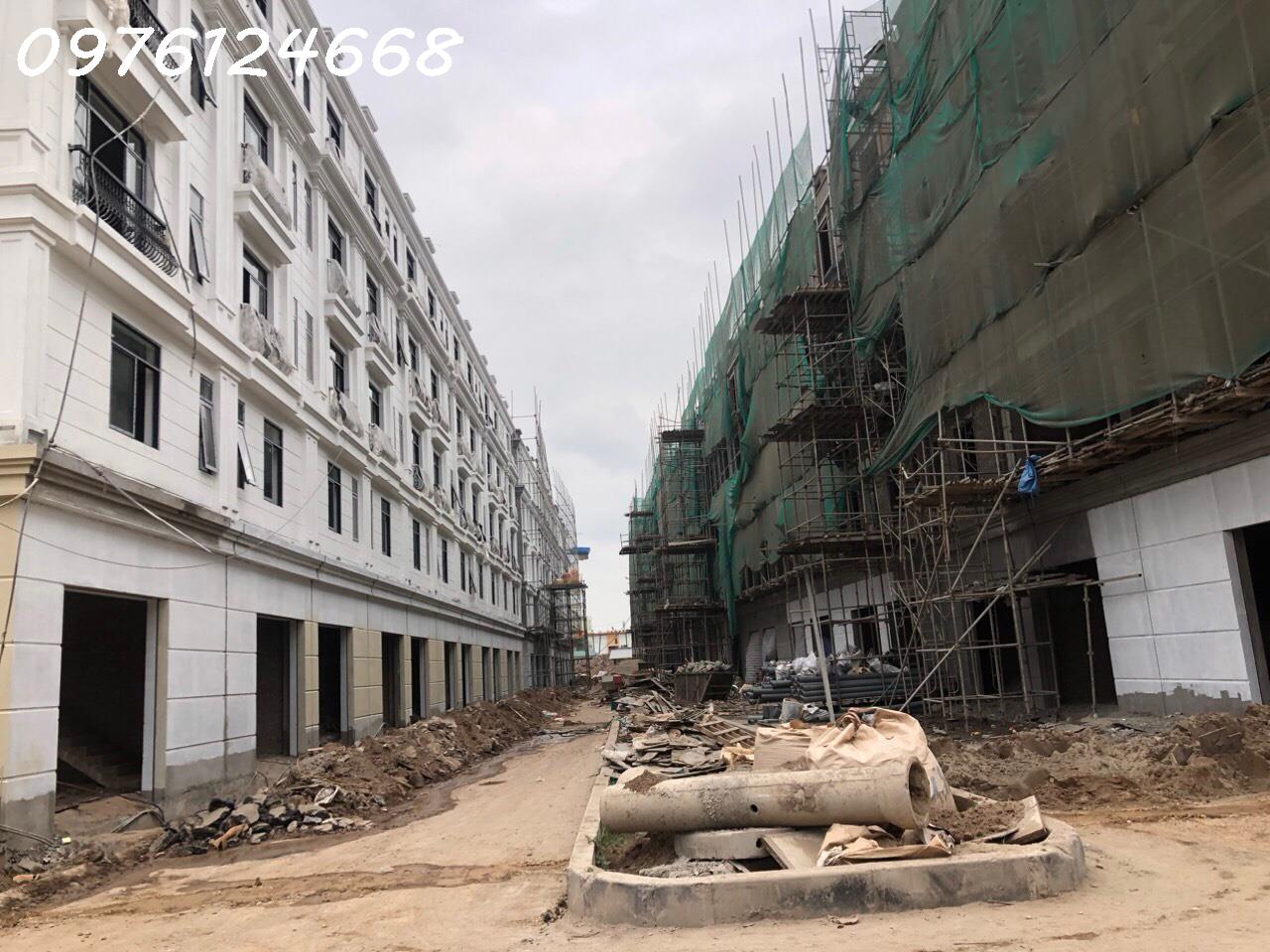 Bán nhà phố cao cấp dự án Him Lam, Bồ Đề, HN. 5 tầng, 82 m2, mt 5m, 2 mặt đường 25m 15986013