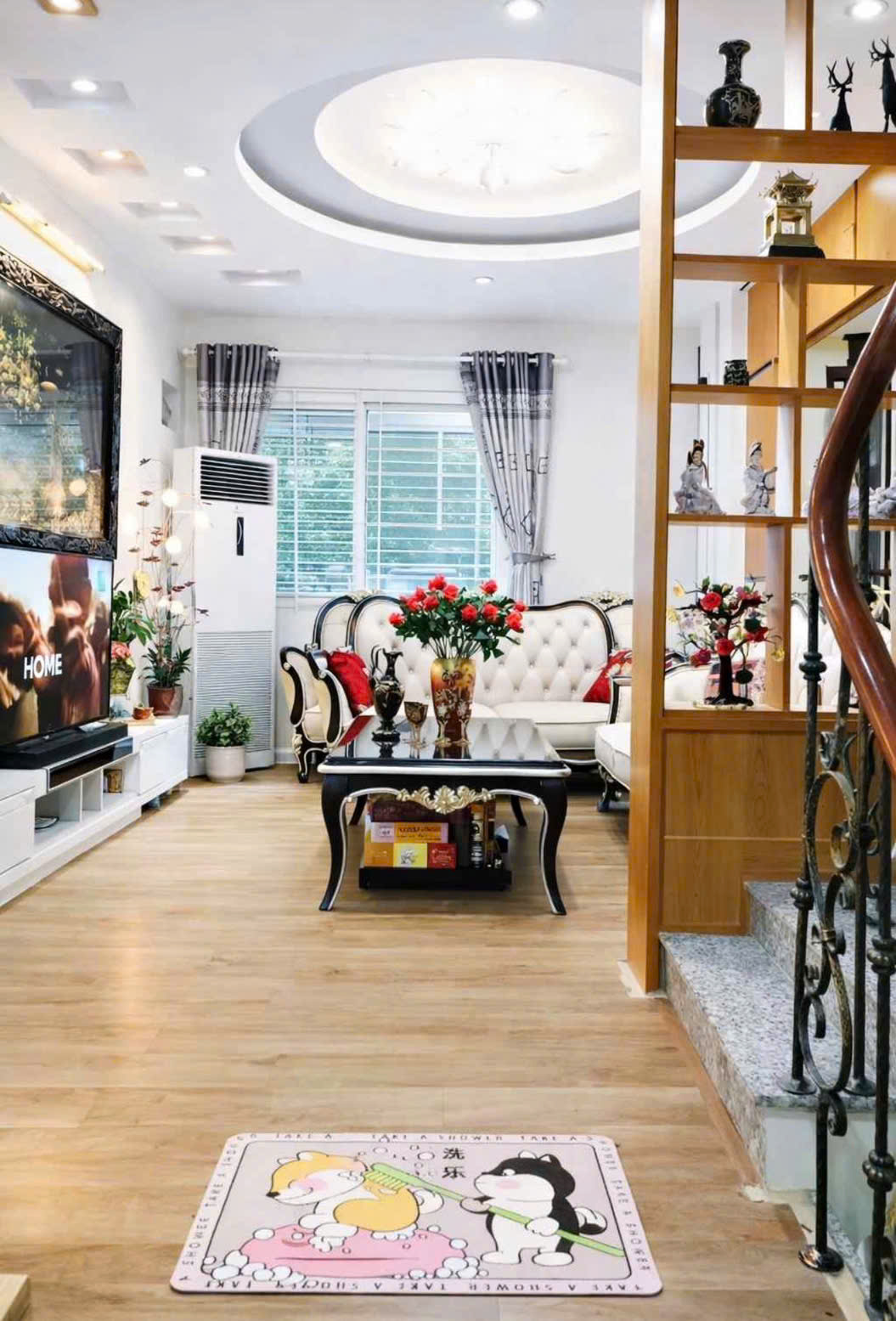 NGÕ HÒA BÌNH – DIỆN TÍCH 41M – NHÀ 3T – MT 4M – SÂN RỘNG – GIÁ CHỈ – 8.5 TỶ 15986025