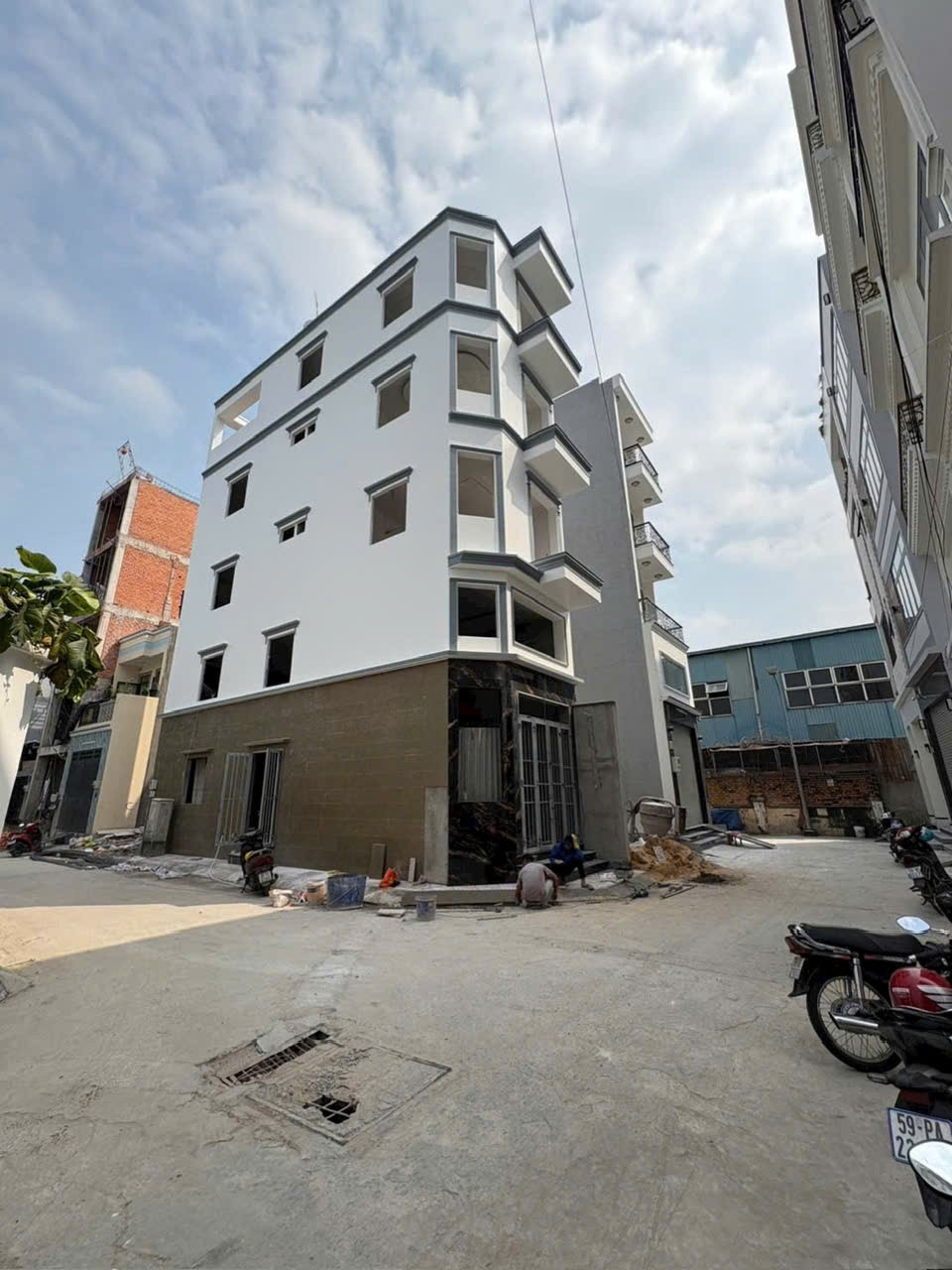 GIÁ TỐT - CHÍNH CHỦ Cần Bán Nhanh Căn Góc 1104/2b Cách Tỉnh lộ 10 70m Sát bên Tên Lửa 15986060