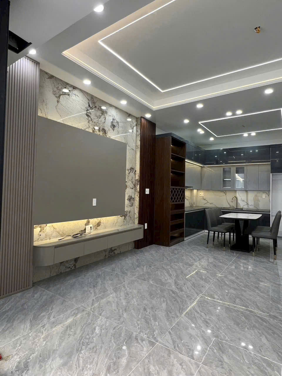 🍁🍁Nhà 4 tầng mới tinh ngõ 522 Ngô Gia Tự - 41m 4 tầng - Gần Chợ Cát Bi 15986082