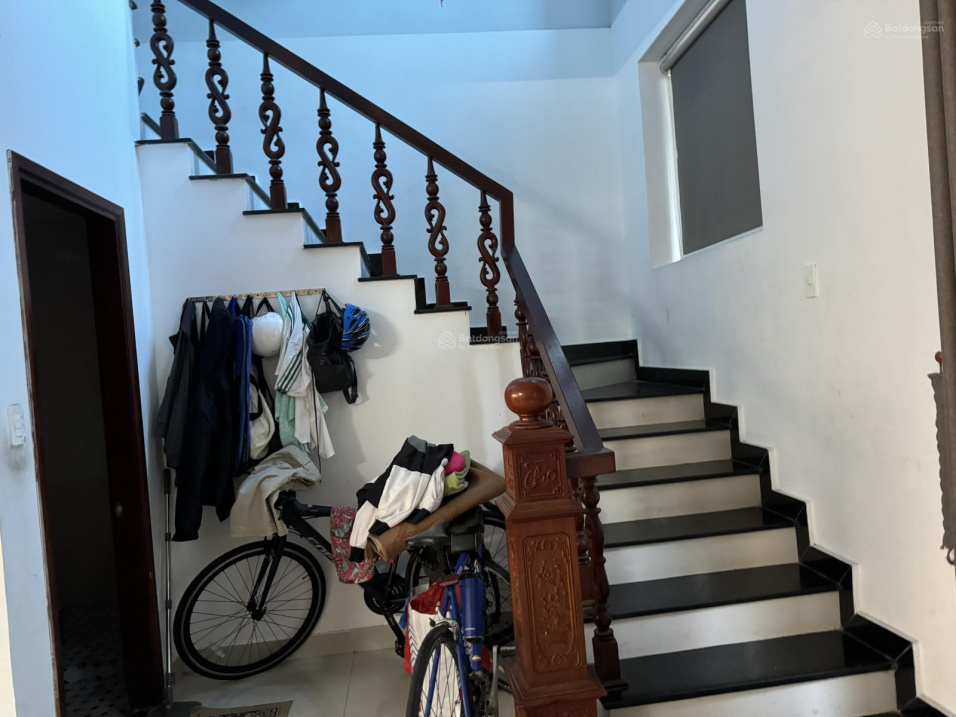 Bán nhà mặt tiền Dương Thị Mười, vị trí buôn bán mọi mặt hàng DT 7x25m, trệt hai lầu, giá 16.5 ty 15986110