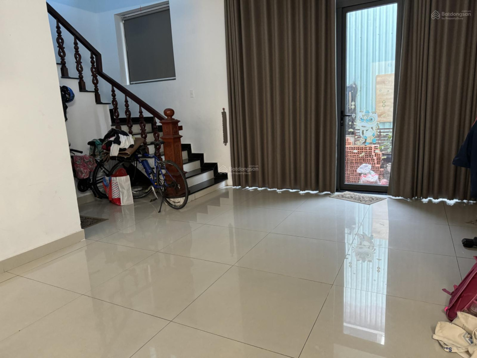 Bán nhà mặt tiền Dương Thị Mười, vị trí buôn bán mọi mặt hàng DT 7x25m, trệt hai lầu, giá 16.5 ty 15986111