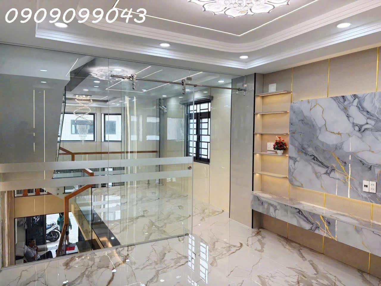 SIÊU PHẨM LÔ GÓC - SÁNG ĐẸP QUANH NĂM - NGAY GIÁP TÊN LỬA 💎 15986115