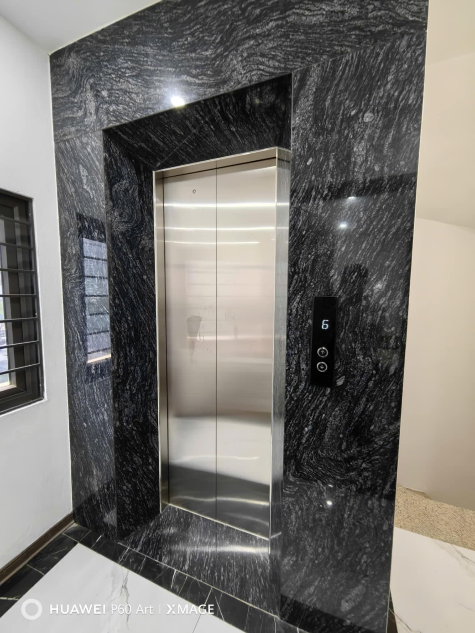 BÁN NHÀ TÂY HỒ PHỐ AN DƯƠNG VƯƠNG 45M 6T MT4,5m NHỈNH 11 TỶ LÔ GÓC -THANG MÁY- GẦN Ô TÔ 15986124