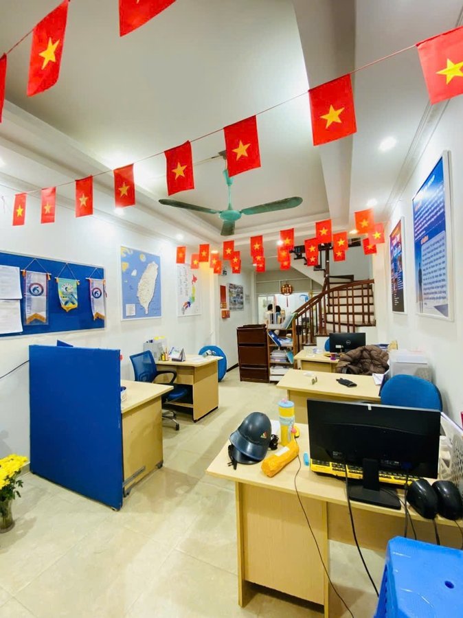 Bán Nhà Mai Dịch. Cầu Giấy. Ô Tô. DT 51m2. MT 3.6m. 6 Tầng. Giá 15.8 Tỷ. 15986125