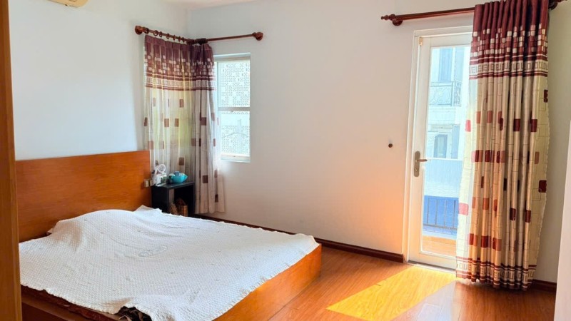 Bán biệt thự sân vườn đường só 38, Phường Hiệp Bình Chánh, Thủ Đức, TP HCM DT 170m2, 3 tầng. Giá 15986128