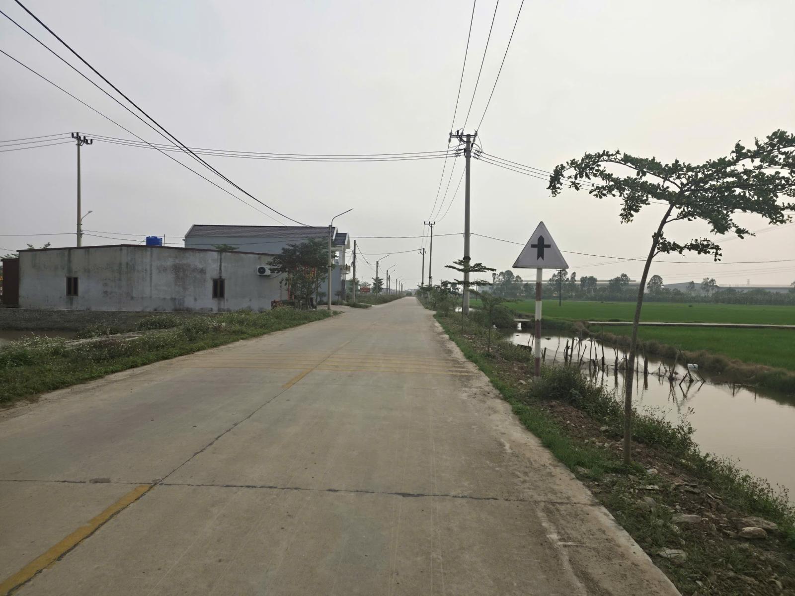 CHÍNH CHỦ CẦN BÁN LÔ ĐẤT VÀNG 150M2 – NGAY SÁT TRƯỜNG THPT YÊN KHÁNH A 15986175