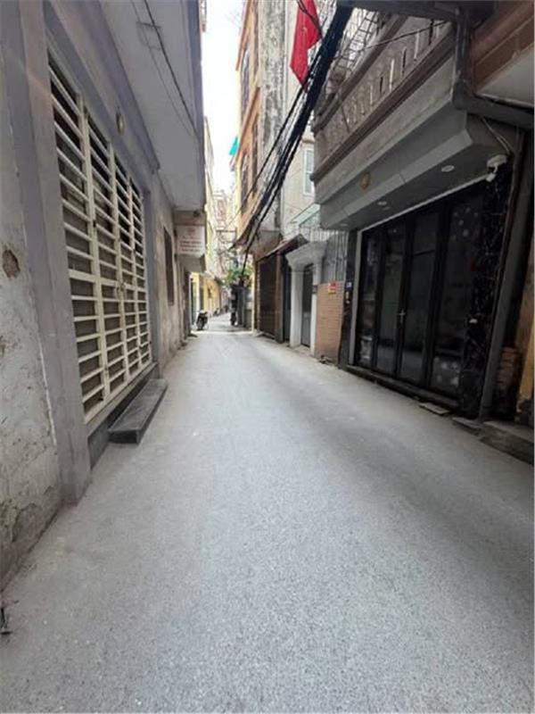 Q.Thanh Xuân – Nhà dân xây 5 tầng, 40m2, ngõ thông rộng – 3 gác tránh, sổ nở hậu. Giá: 10.8 tỷ 15986202