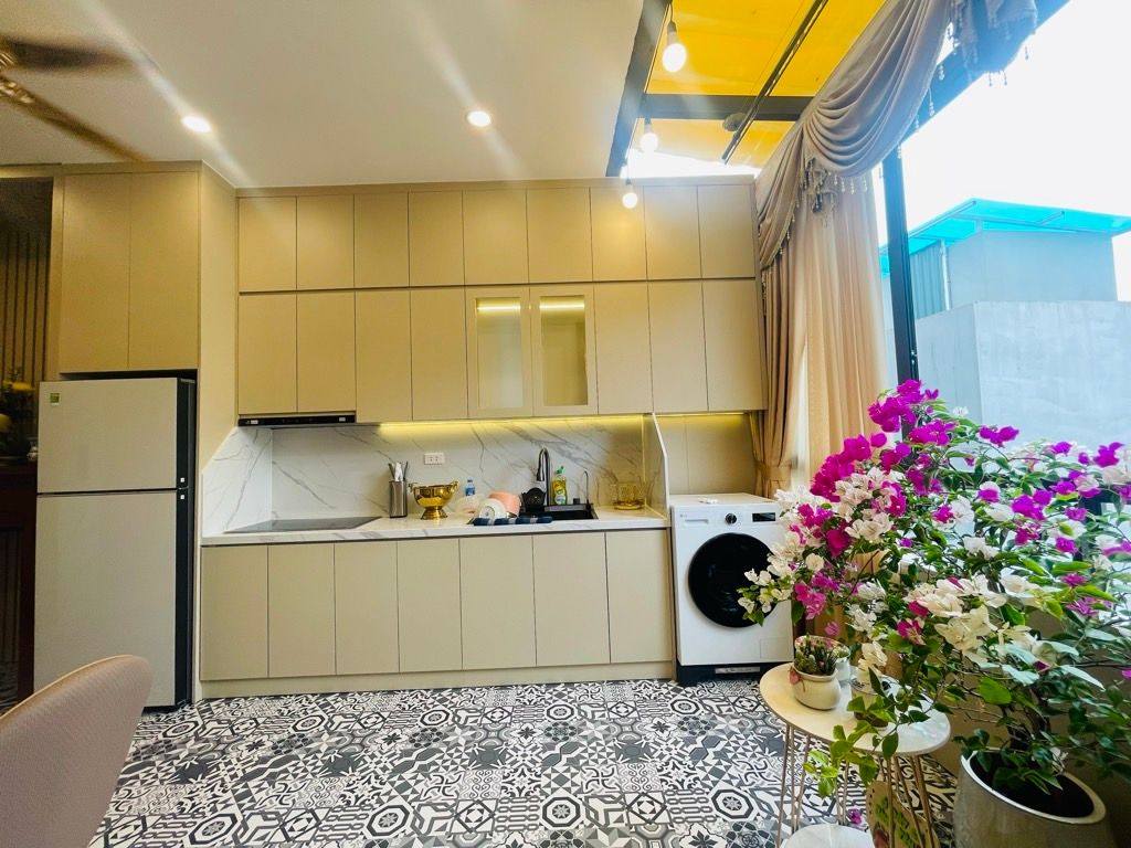 SIÊU PHẨM HOÀNG MAI – 5 TẦNG 30/35M THANG MÁY – FULL NỘI THẤT 15986233