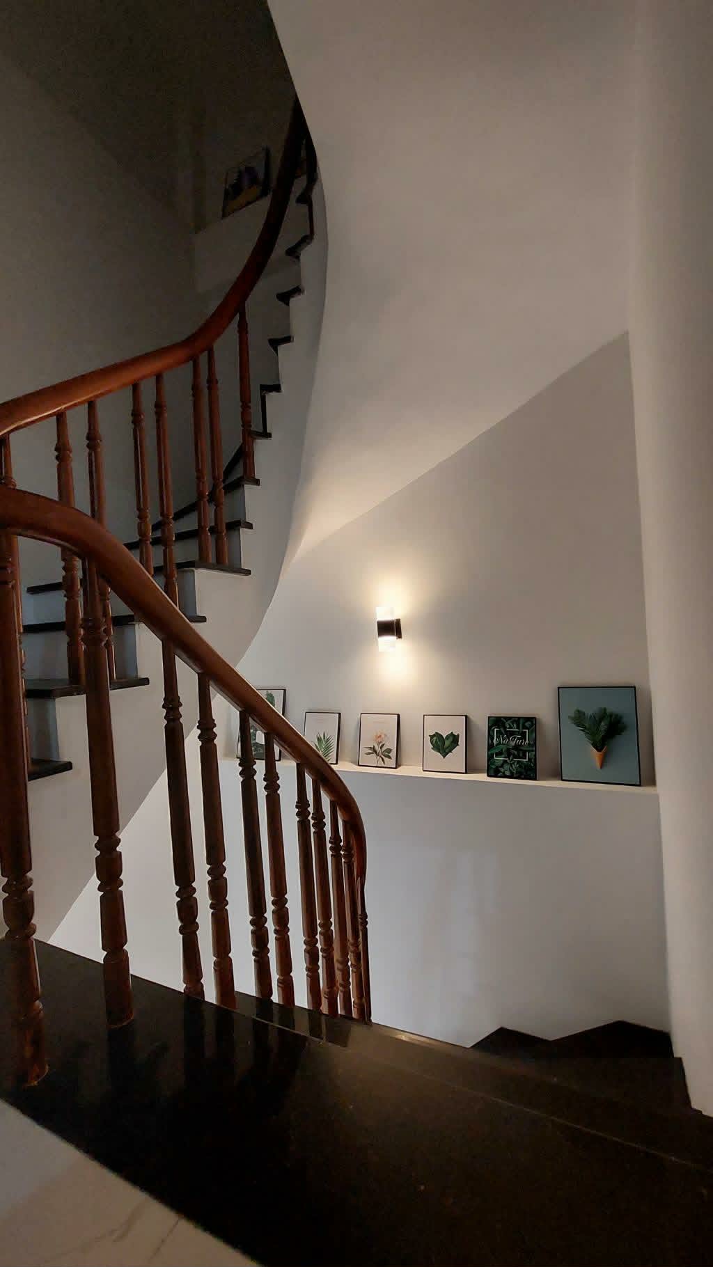 Bán nhà 5 tầng phố Trích Sài. diện tích 46m2,giá 17 tỷ 15986247