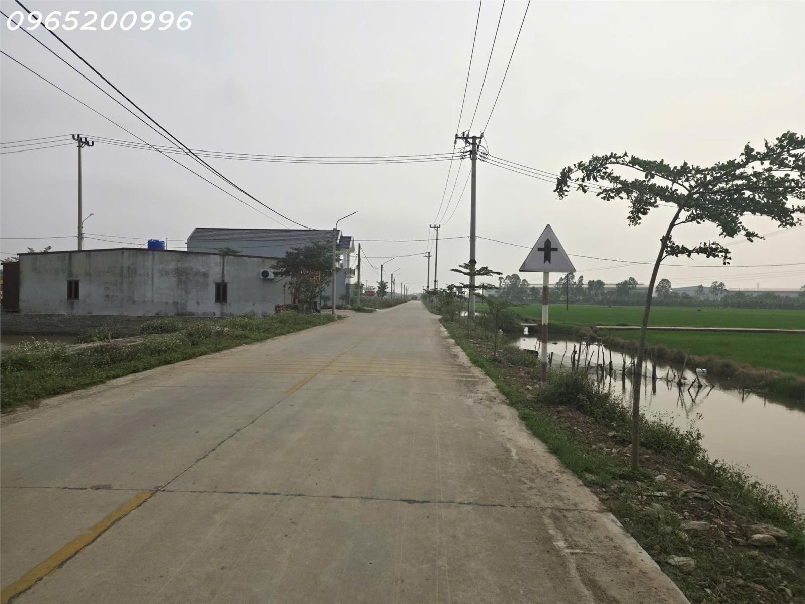 Cần tiền bán nhanh lô đất mặt tiền Xã Khánh Hội, Ninh Bình, DT 173m2, giá 5,3 tỷ 15986262