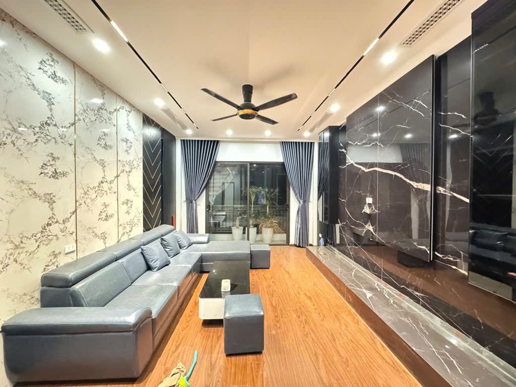 CẦN BÁN NHÀ PHÙNG KHOANG – TỪ LIÊM, DT40M, 3T,MT 4.8, GIÁ 16.5 tỷ.
 15986271