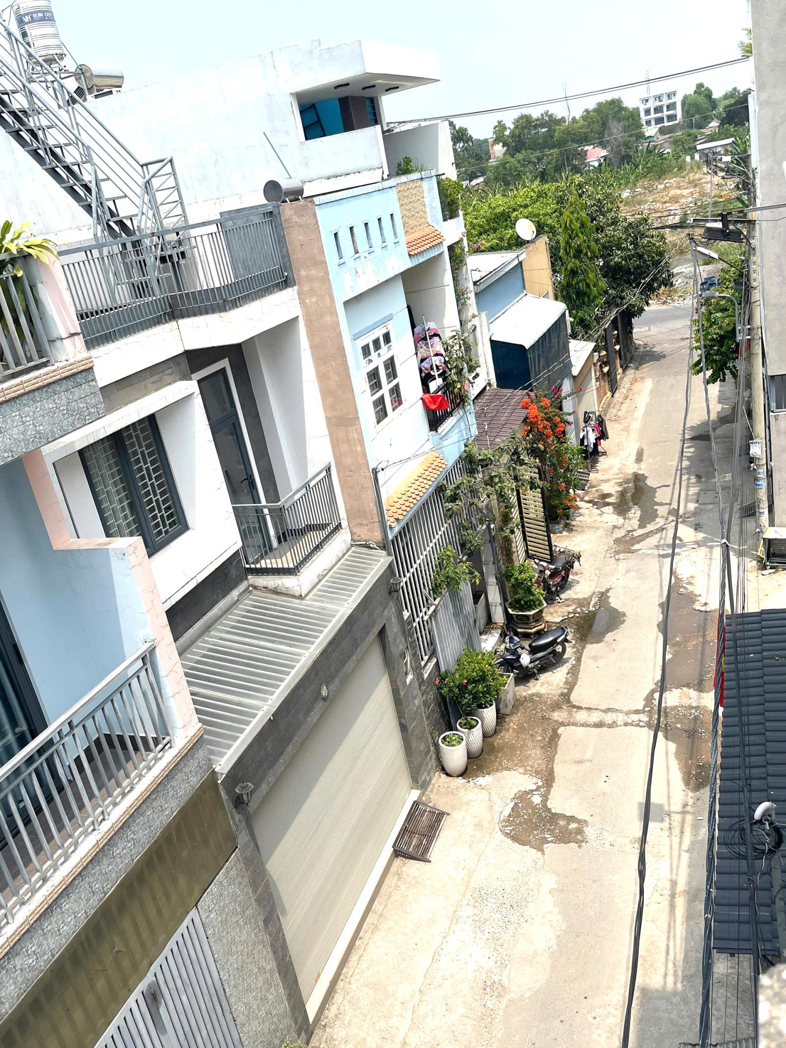 Bán Nhà Bình Chiểu Thủ Đức – 52m² – 3 Tầng – Hẻm Xe Hơi – Full Nội Thất – Hơn 4 Tỷ 15986314