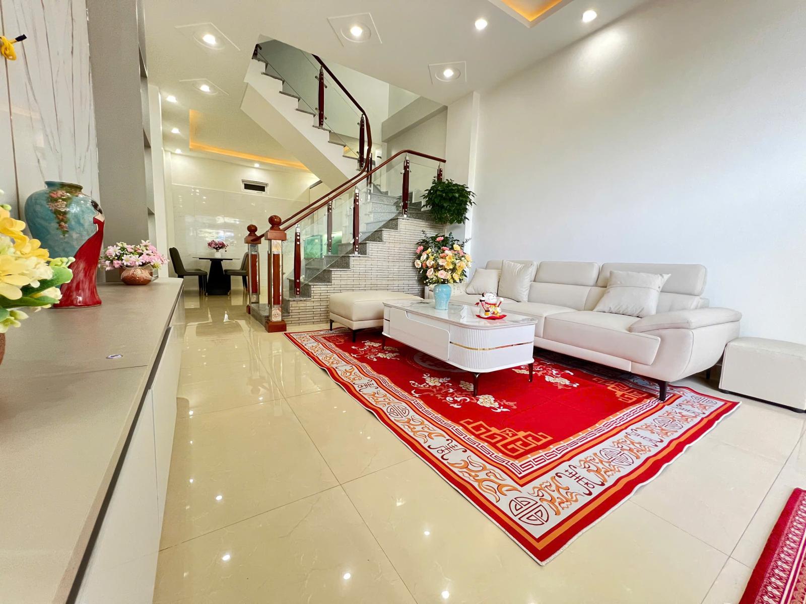 BÁN NHÀ MẶT NGÕ Ô TÔ TRÁNH NHAU PHỐ LÊ LAI – VỊ TRÍ KINH DOANH ĐẸP, TIỀM NĂNG TĂNG GIÁ CAO 15986337