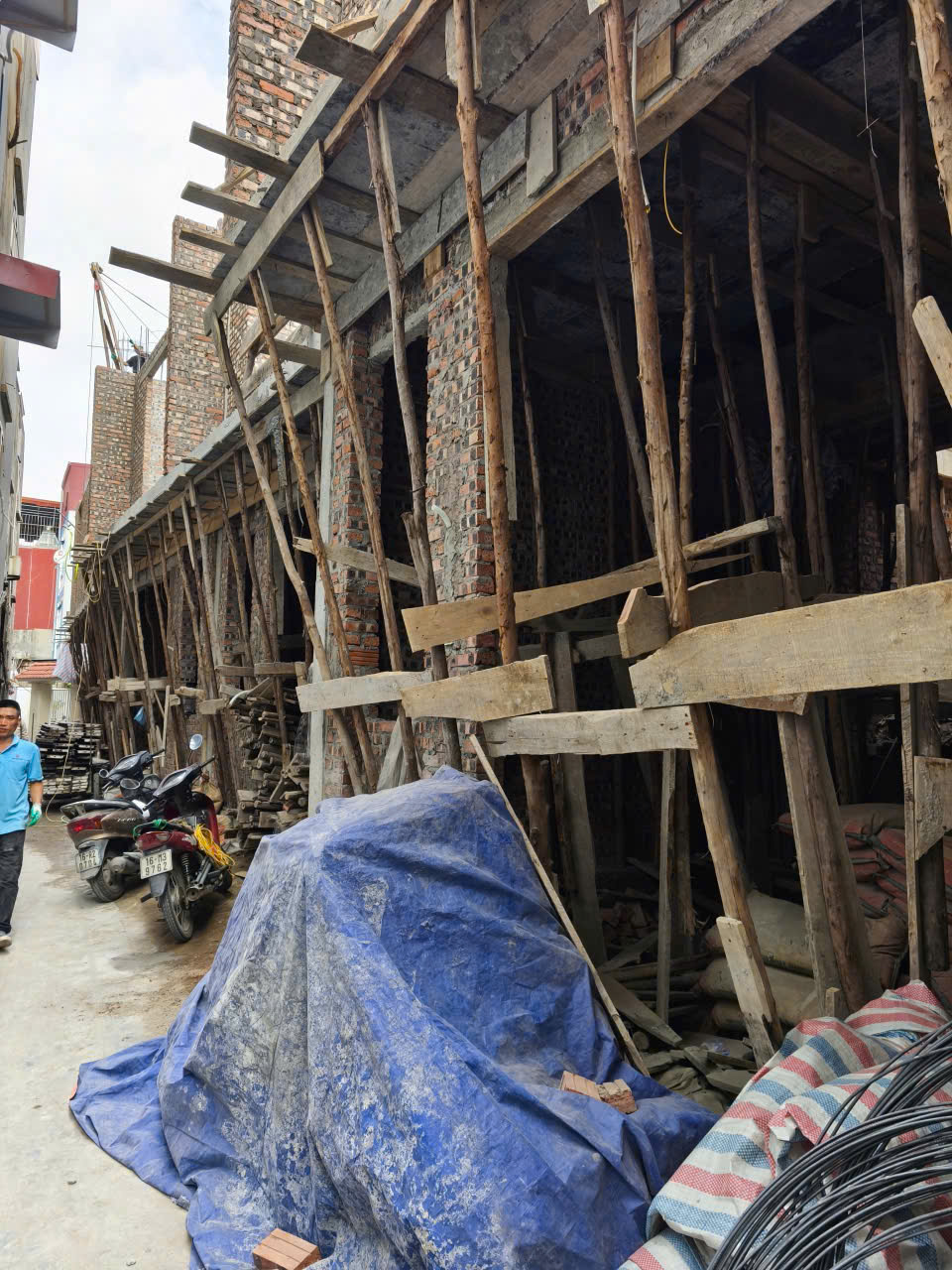 Mở bán dãy nhà 9 căn tại đường Ngô gia tự  15986339