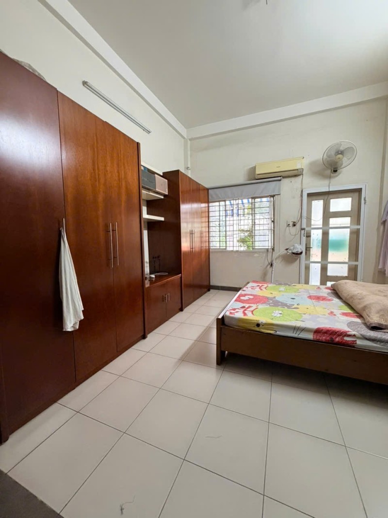 BÁN NHÀ QUẬN 3 72M2 1 TẦNG 2 PN HẺM XE TẢI SÁT MT LÊ VĂN SỸ 4.99 TỶ. 15986343