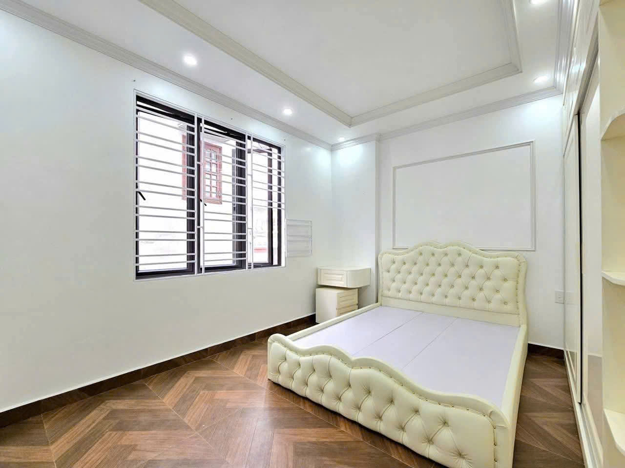 nhà xây mới ngõ 292 Lạch tray - lê chân 15986345