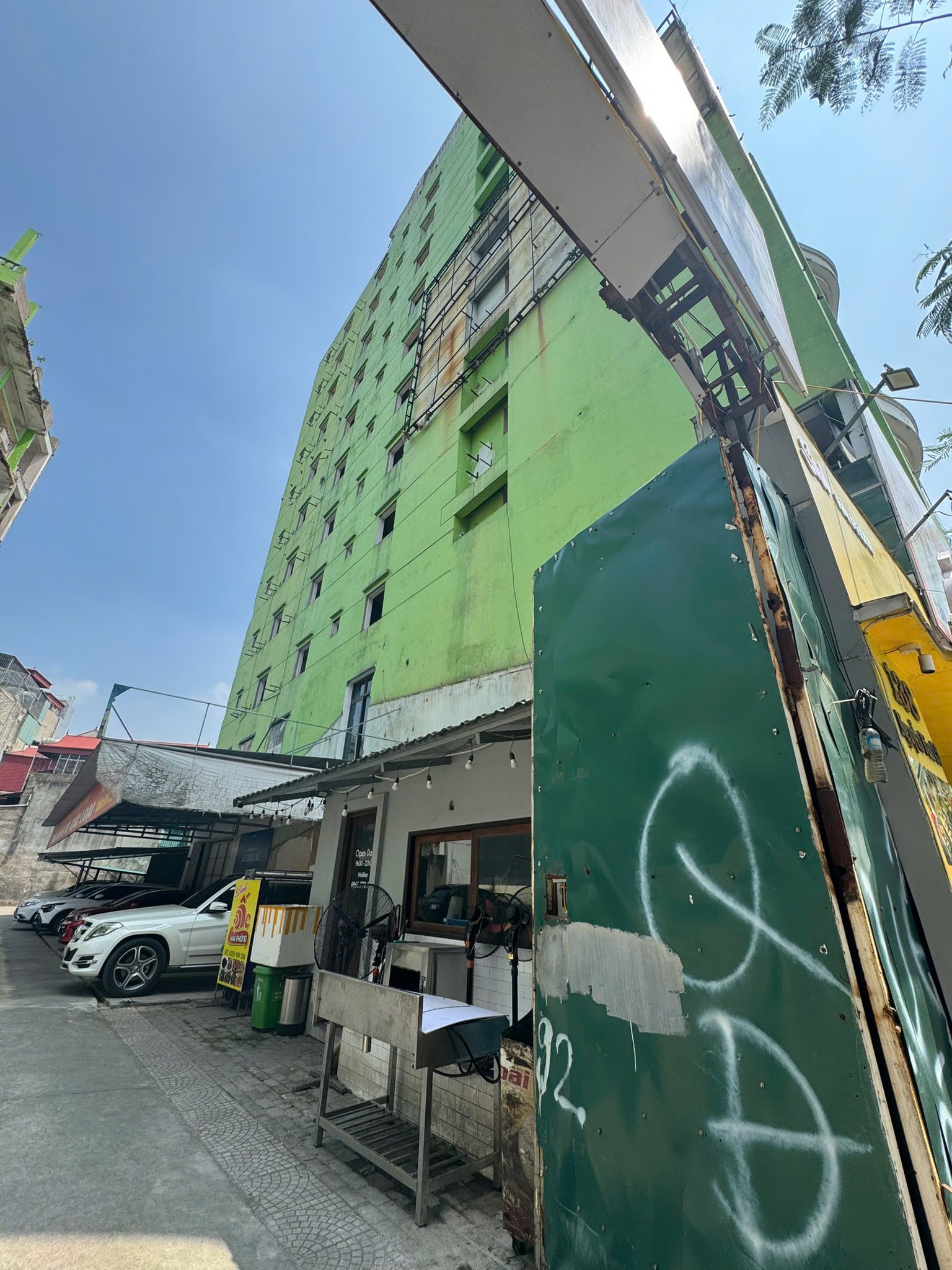 MẢNH ĐẤT,MẶT PHỐ, NGUYỄN VĂN CỪ, LONG BIÊN- VỈA HÈ-KD: 1470M, MT 20M, GIÁ 600 TỶ. 15986355