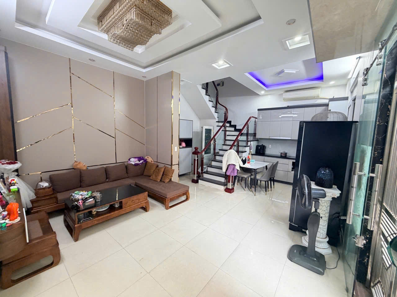 NHÀ ĐẸP PHỐ AN ĐÀ, HẢI PHÒNG – Ô TÔ ĐỖ CỬA – GIÁ CHỈ 3,35 TỶ 15986435