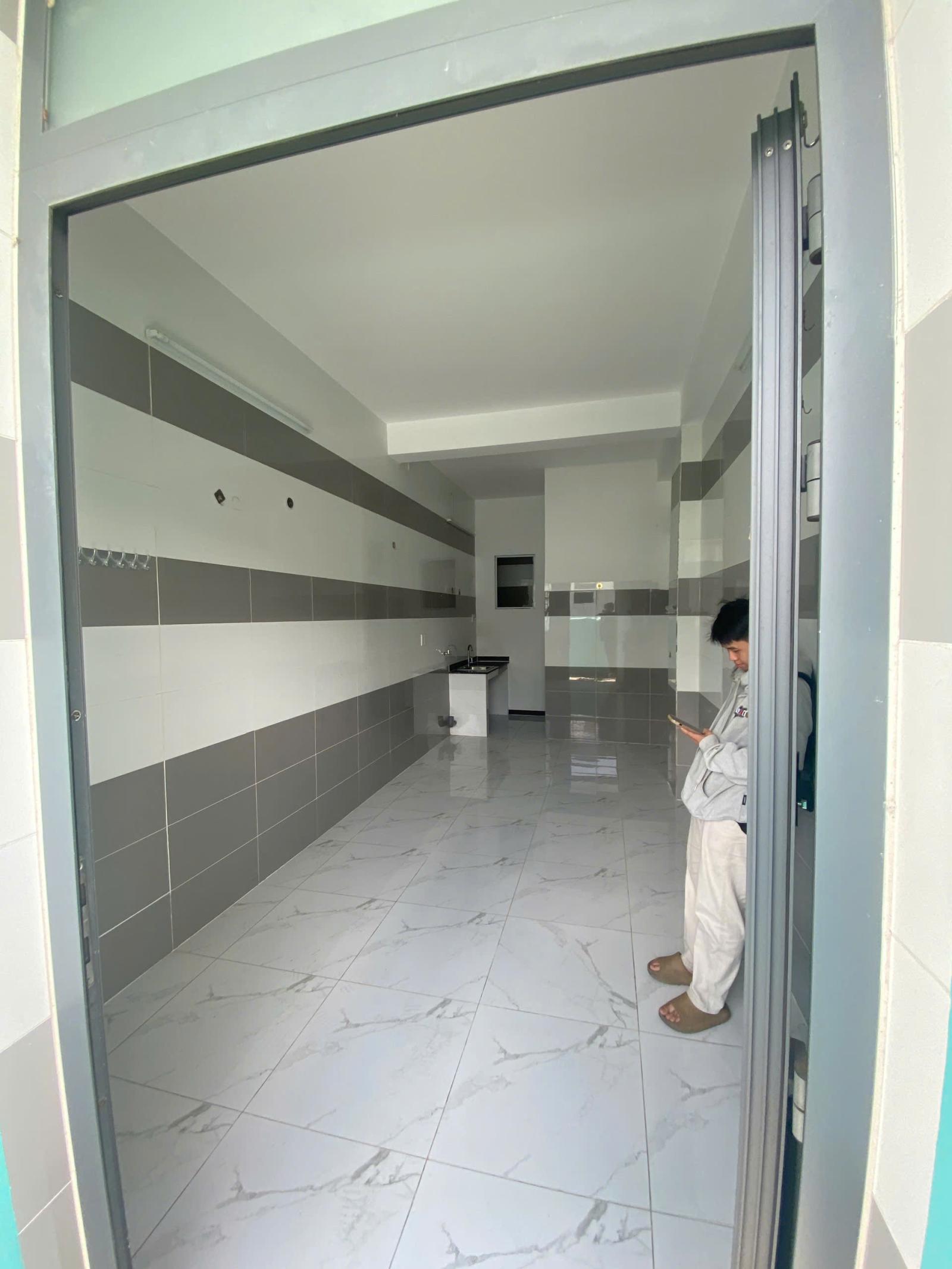 PHÒNG TRỌ RỘNG – SẠCH SẼ – KHÔNG CHUNG CHỦ  BÌNH LONG – TÂN HƯƠNG, TÂN PHÚ, HCM 15986451