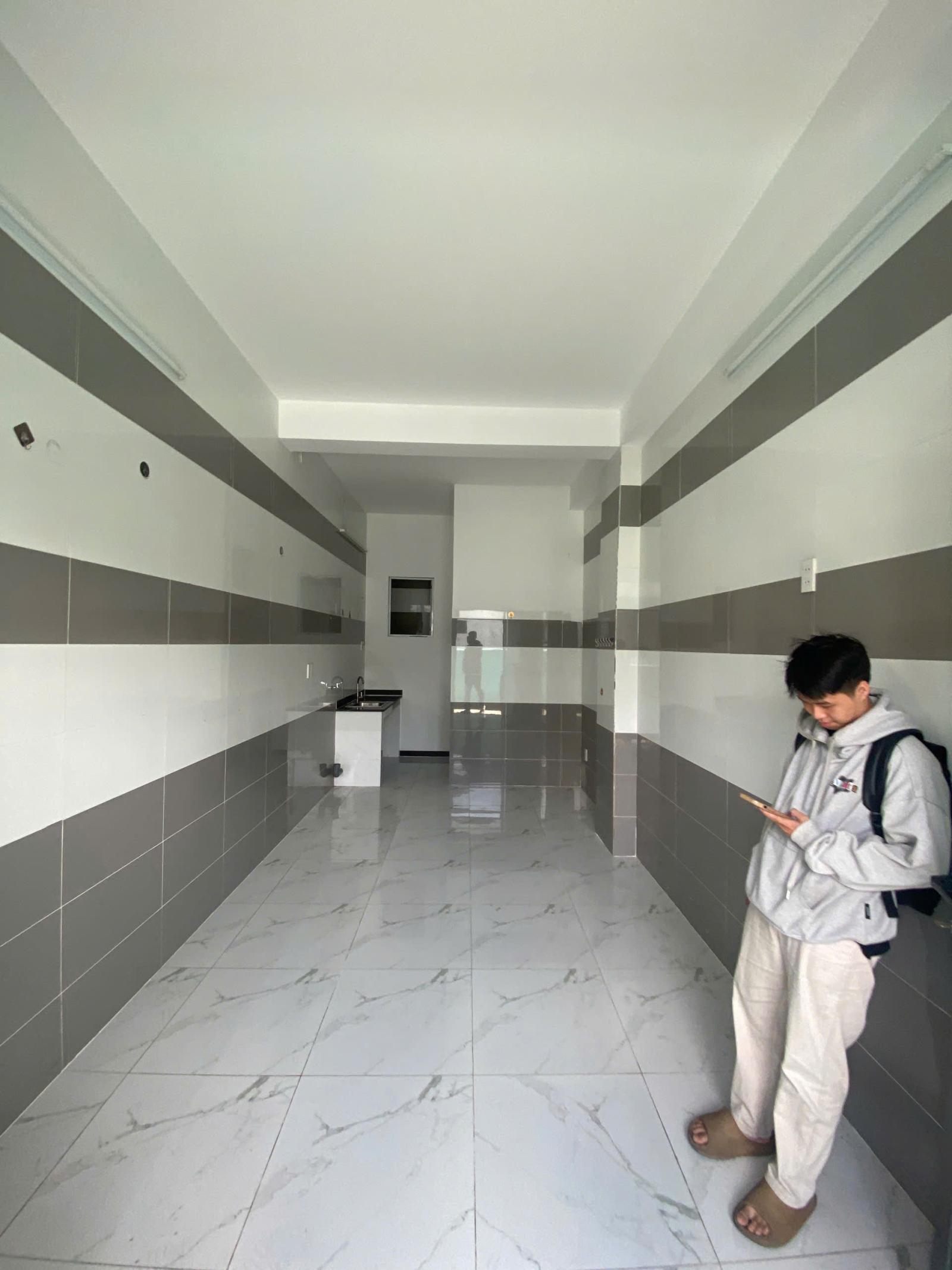 PHÒNG TRỌ RỘNG – SẠCH SẼ – KHÔNG CHUNG CHỦ  BÌNH LONG – TÂN HƯƠNG, TÂN PHÚ, HCM 15986451