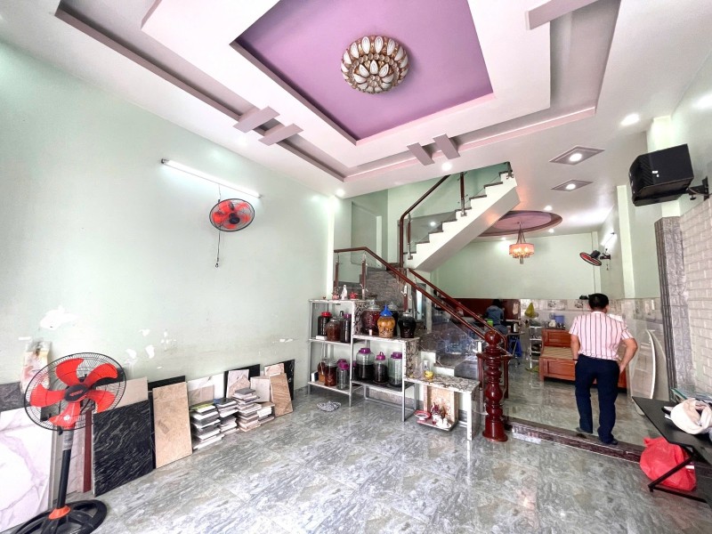 Bán nhà 3 tầng Ngô Chí Quốc Bình Chiểu Thủ Đức - 52 m² - Tặng full nội thất - 4.6 Tỷ 15986576
