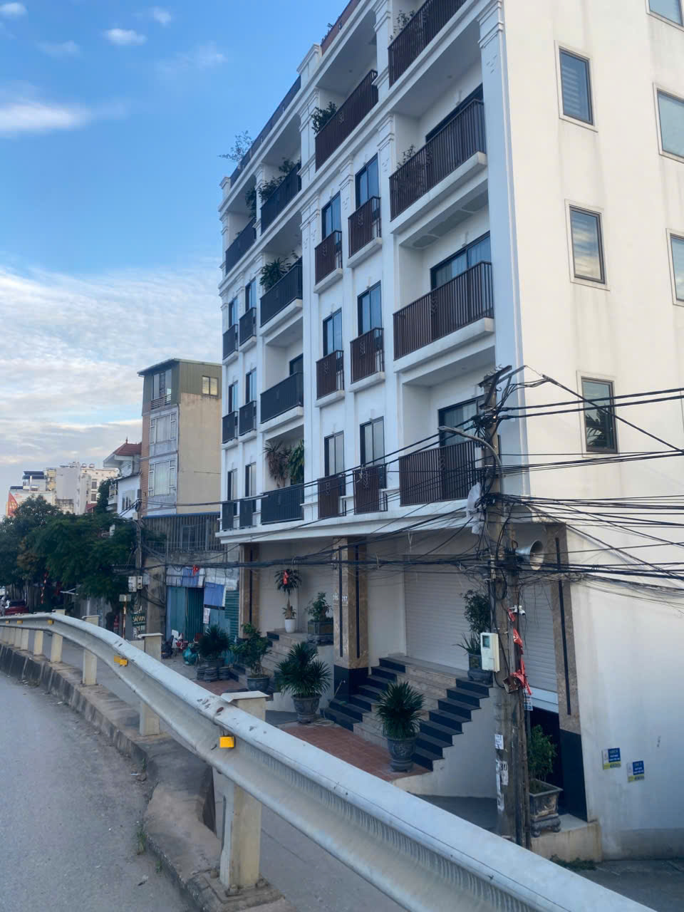 Bán 187m2 đất mặt đường An Dương Vương nhìn trực diện ra sông hồng giá 216 triêu/m2 15986597
