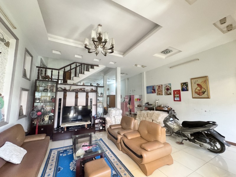 Bán nhà 4 tầng Đường 182 Tăng Nhơn Phú A Thủ Đức - 156m2 - Ngang 6.6m - 17.5 Tỷ 15986612