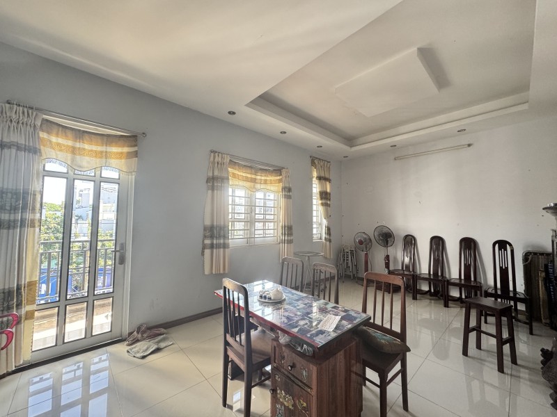 Bán nhà 4 tầng Đường 182 Tăng Nhơn Phú A Thủ Đức - 156m2 - Ngang 6.6m - 17.5 Tỷ 15986612