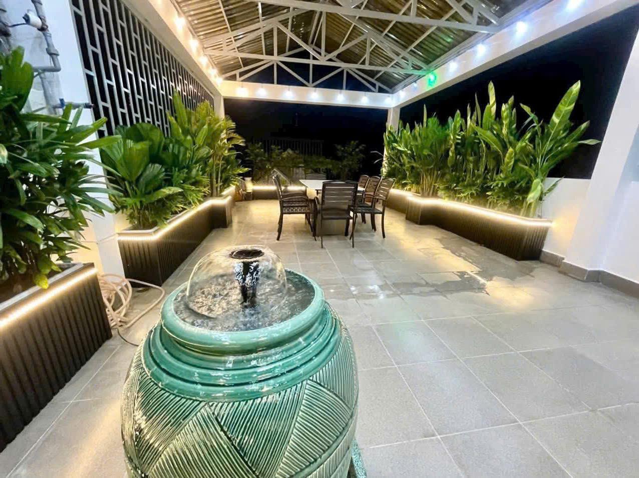 NHÀ VƯỜN 7 PHÒNG, XE HƠI NGỦ TRONG NHÀ, GIÁ CHỈ 6,99 TỶ, 4 TẦNG 15986618