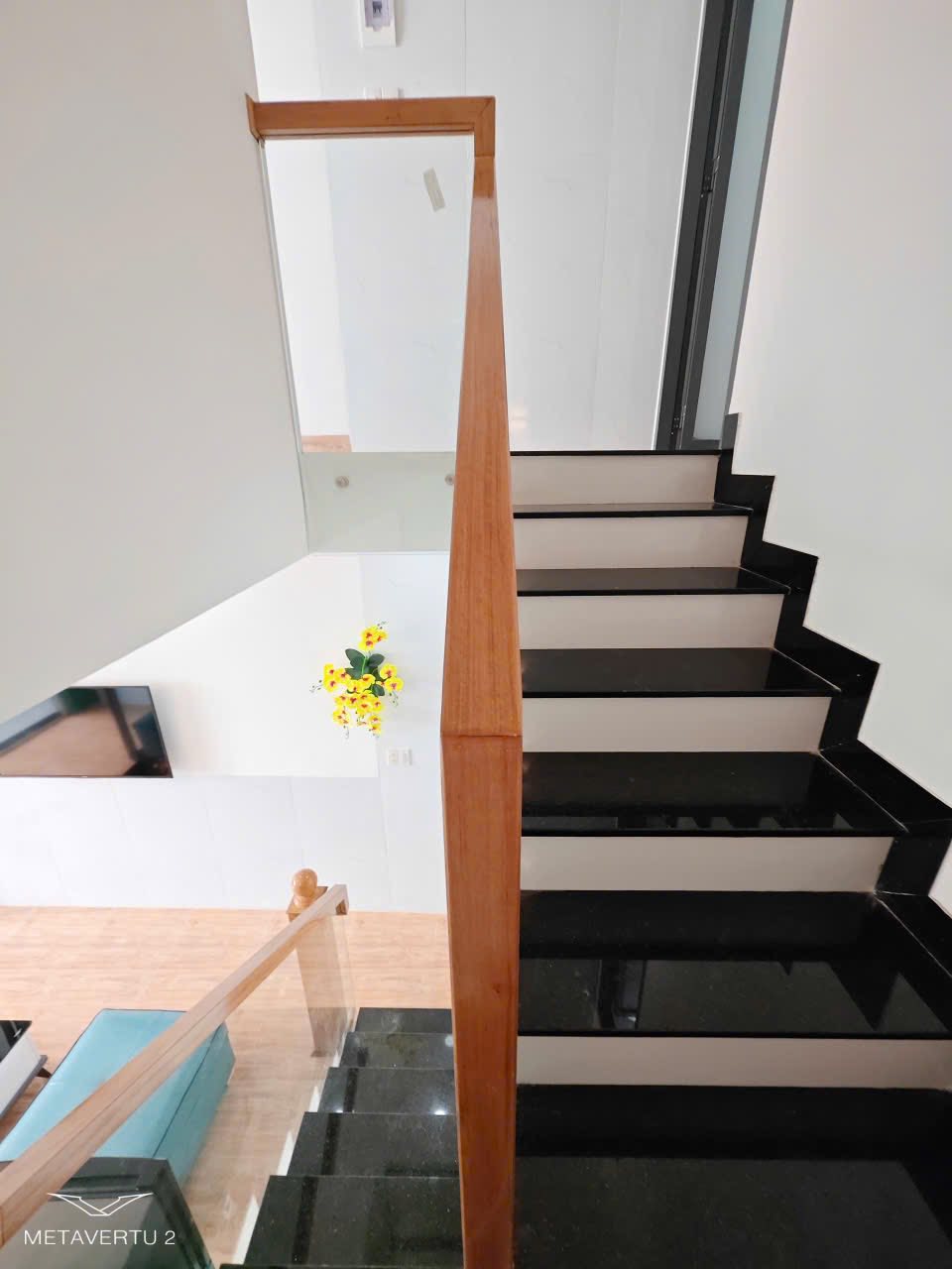 BÁN NHÀ MỚI 2 TẦNG TTTP GẦN CHÙ PHẬT TRẮNG HẺM CAO ĐÀI NHA TRANG 15986620