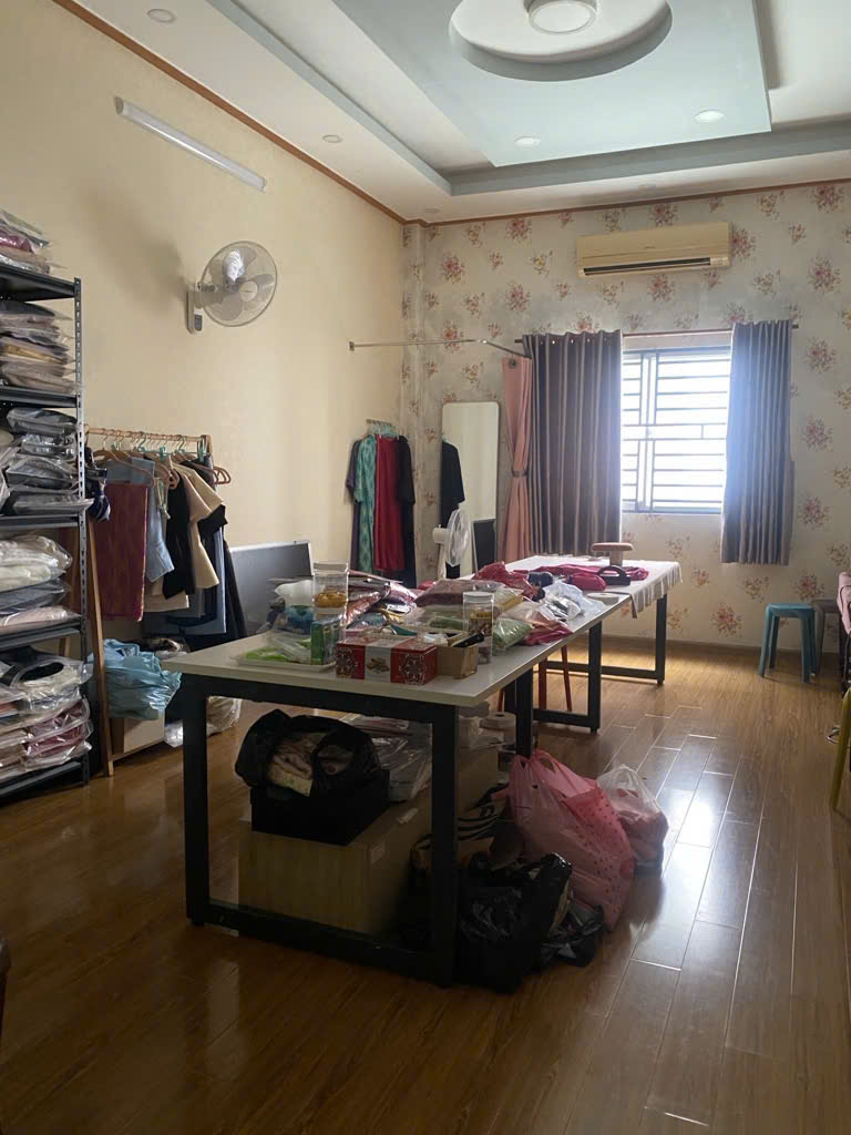 QUẬN 7. Tài Sản Trên Đường Nguyễn Thị Thập. 4x27m. 5 Tầng. Cần Bán 15986624