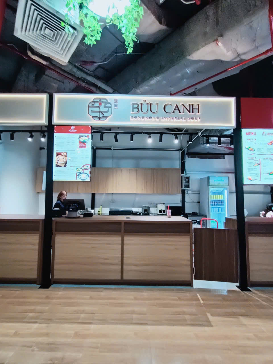 SANG NHƯỢNG GẤP GIAN HÀNG TTTM ROYAL CITY – GIÁ SIÊU HỜI  - THANH XUÂN, HÀ NỘI 15986694