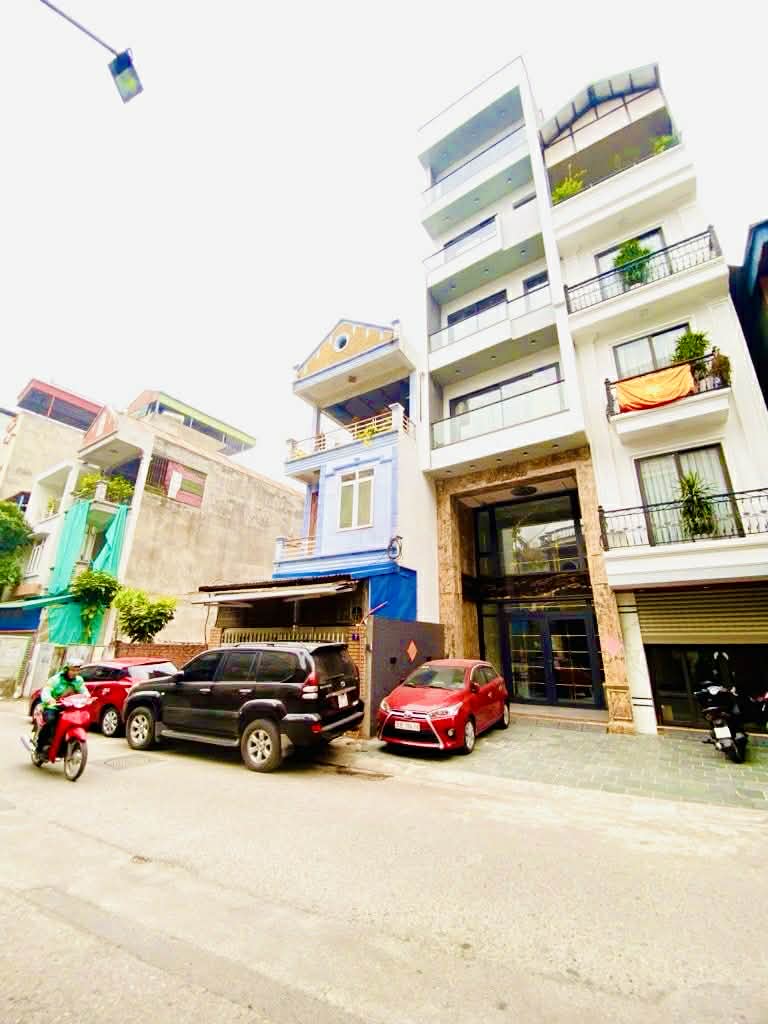 bán nhà Ngọc Lâm, 8 tầng thang máy, vỉa hè, ôtô 2 chiều, vừa ở vừa kinh doanh 15986766