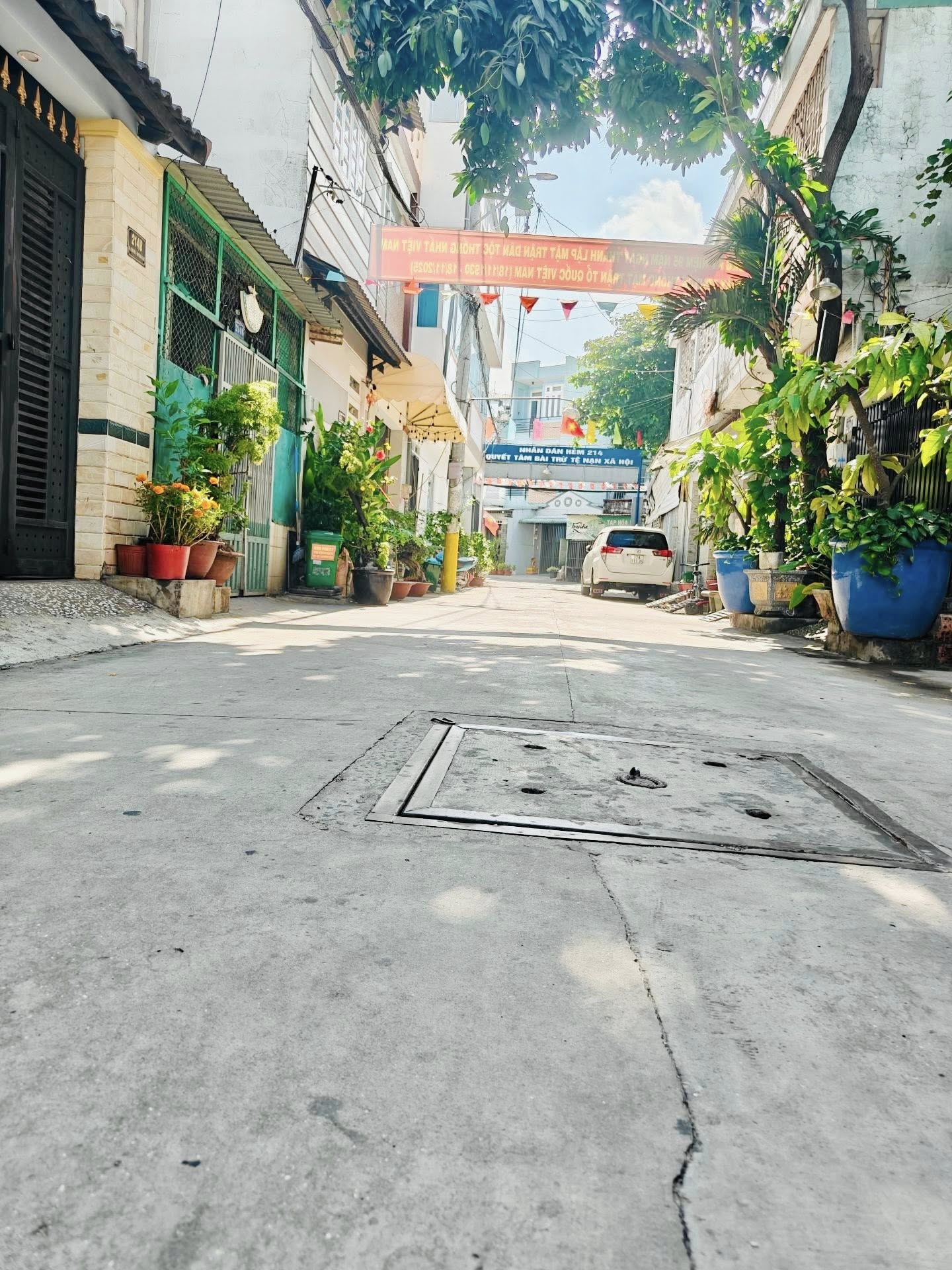 NGAY AEON TÂN PHÚ – 2 MẶT HẺM TẢI THÔNG – SẴN DÒNG TIỀN – 3 TẦNG – 64M – NHỈNH 6 15986771