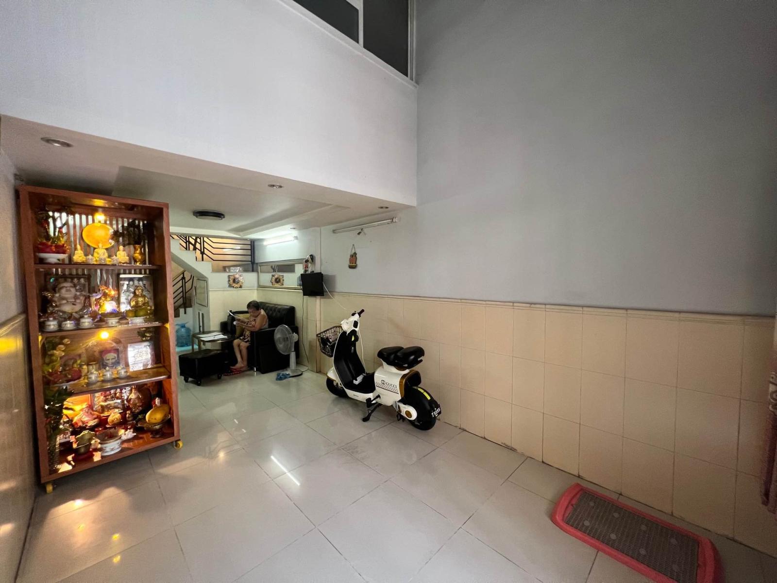 Bán nhà hẻm xe tải – Hưng Phú, Q8 – 3 tầng – 45m² – Giá chỉ hơn 8 tỷ 15986785