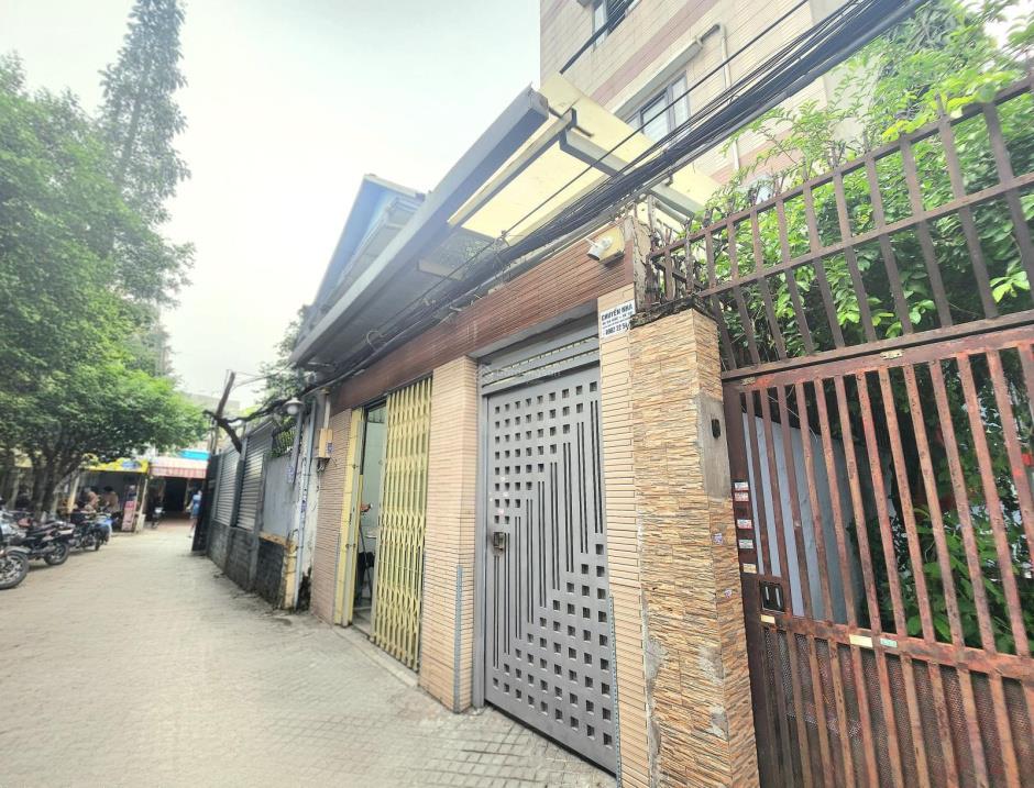 HXH 656 Quang Trung P11, gần Hạnh Thông Tây. 6mx16m CN 96m2 nhà cũ 2PN chỉ 9,9 tỷ! 15986794