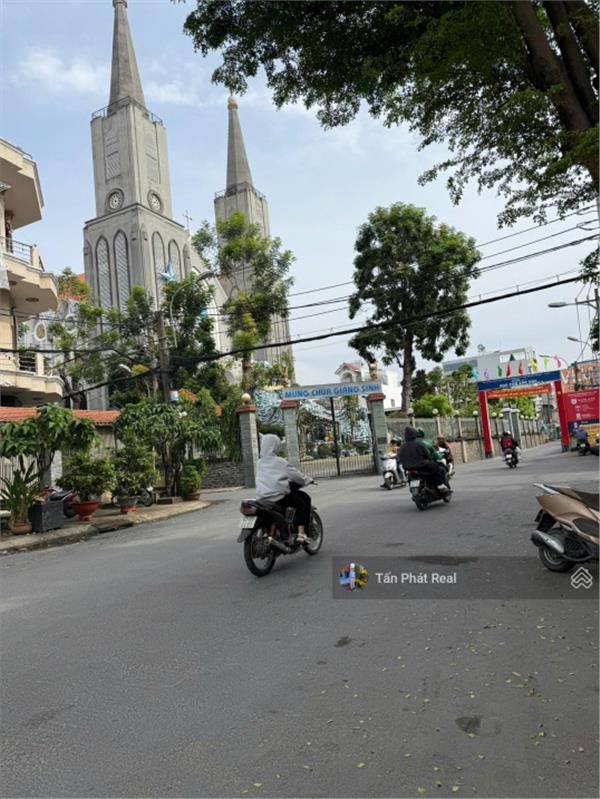 MTKD Trần Bá Giao Gần Dương Quảng Hàm, DT vuông vức 4mx19m=76m2. 1 Trệt 2 lầu ST kiên cố! 15986799