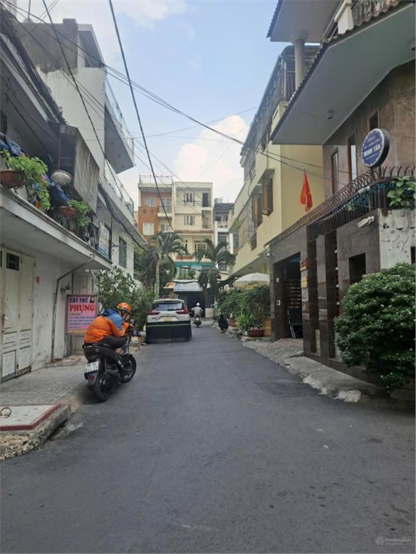 Cách MT 1 căn Phạm Huy Thông DT 5mx12m CN 60.2m2, LG 6m xây cao lầu giá chỉ 8,6 tỷ 15986807