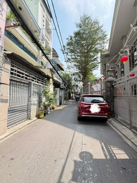 Nhà HXH Đường Phạm Văn Hai Phường 3 Cũ Quận Tân Bình. 15986844