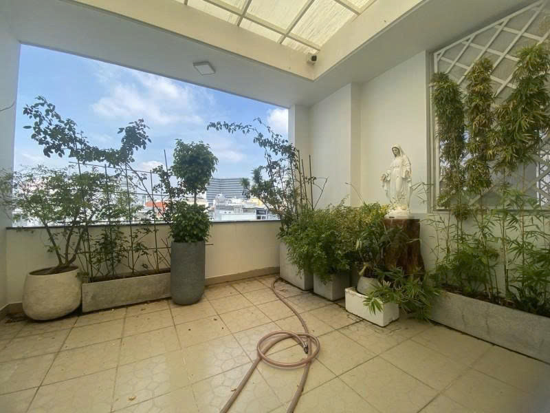 Bán nhà Biệt thự mini Hoàng Văn Thụ - gần Hồ Văn Huê, 7,5x14m, 5 Tầng - 5PN, hạ 16,8 tỷ. 15986898