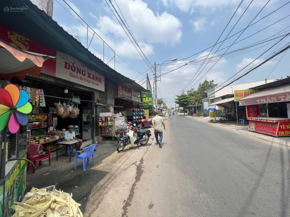 Bán nhà mặt phố tại Thới Tam Thôn 6, xã Thới Tam Thôn, Hóc Môn, ngay chợ. Giá 49 tỷ, 1300m2 15986936