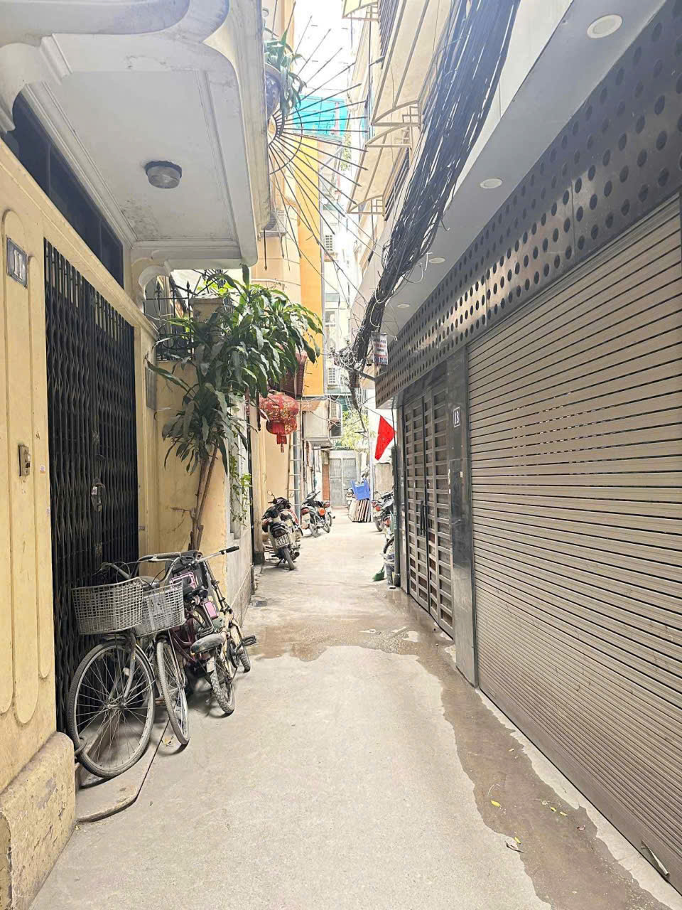 HIẾM KIM NGƯU, DÂN XÂY, Ô TÔ ĐỖ GẦN, DIỆN TÍCH RỘNG 56M 3T NHỈNH 11 TỶ 0965549363 15986944