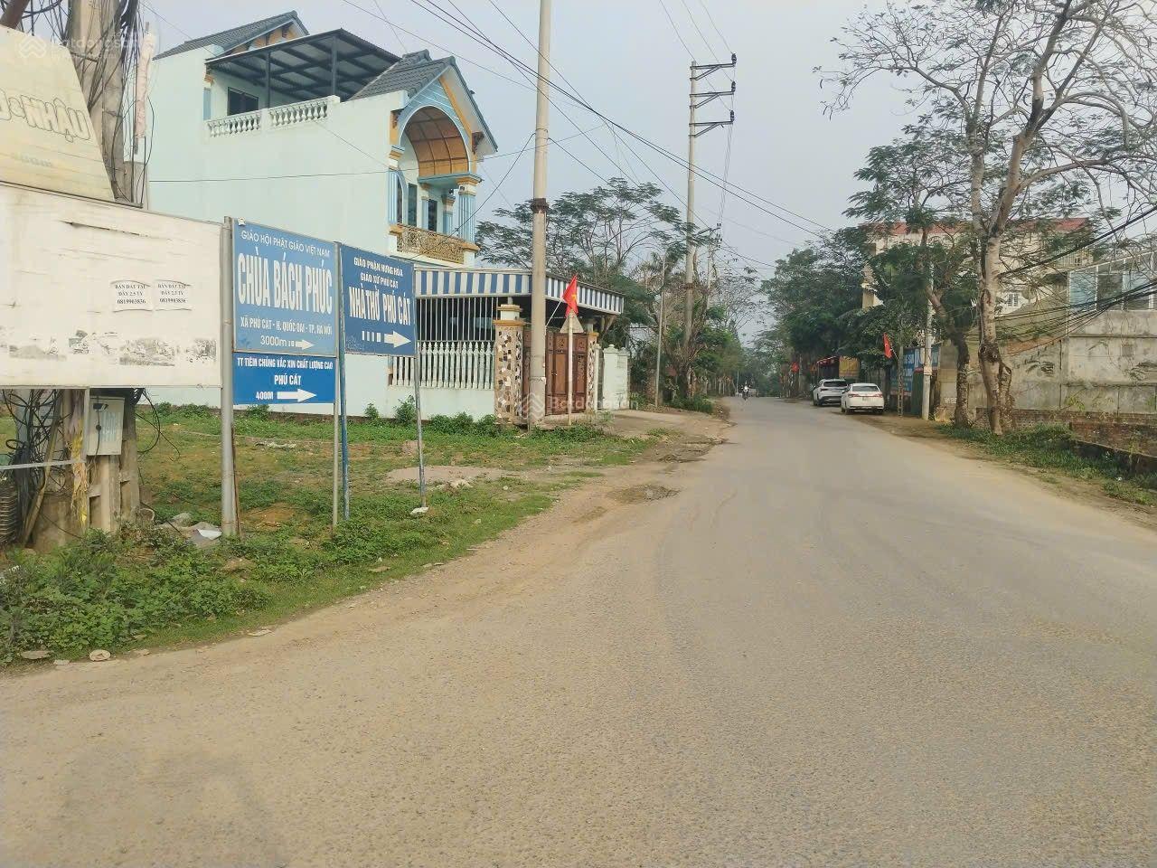 Cơ hội đầu tư duy nhất mảnh đất tái định cư Phú Cát diện tích lớn đường xe buýt. 15986956
