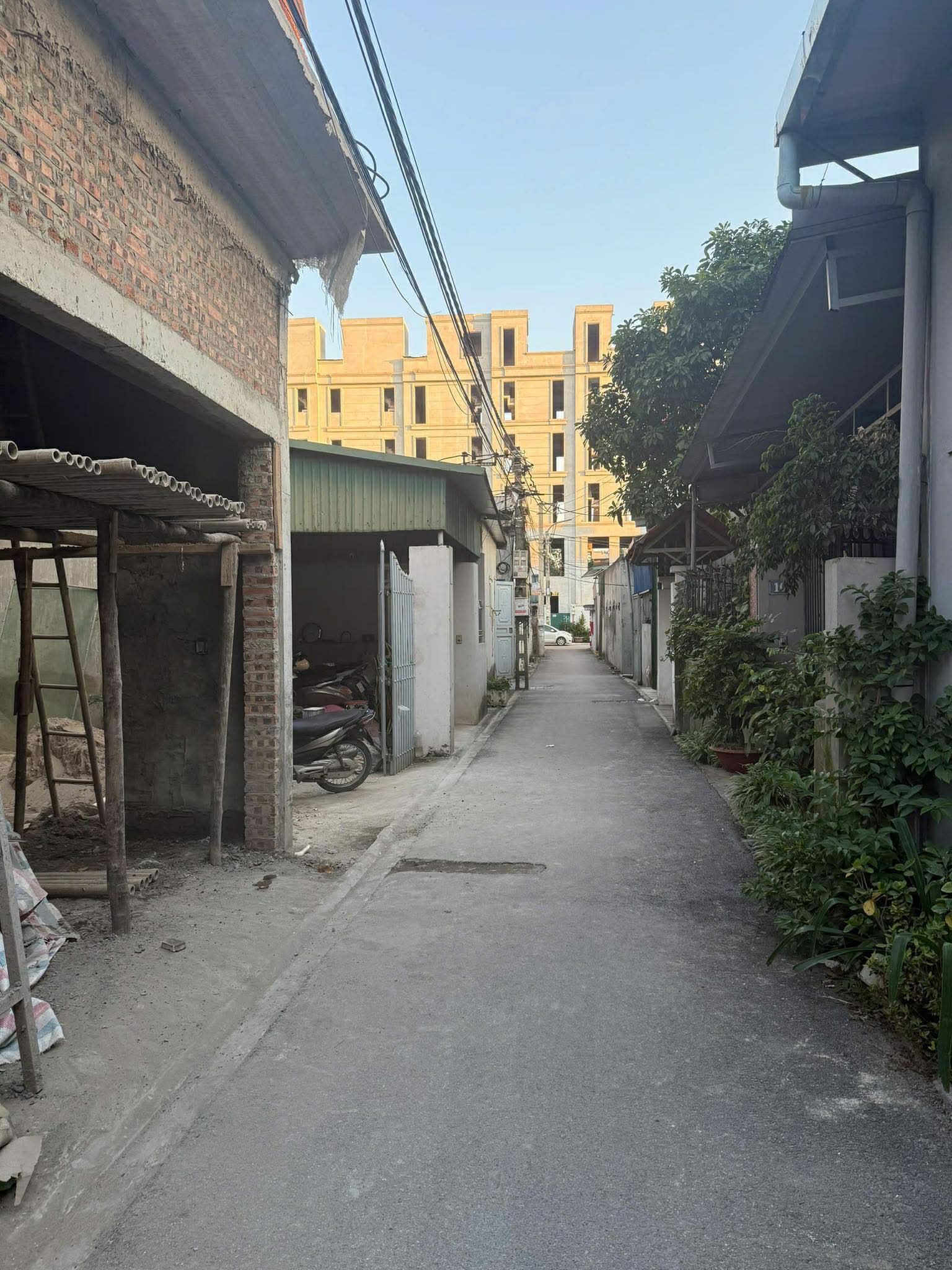 CẦN BÁN 56 M2 KIÊN THÀNH - GIA LÂM, Ô TÔ VÀO NHÀ, GIÁ CHỈ 7.5 TỶ, LH 0985865658 15986967