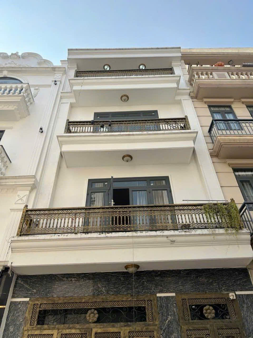 SIÊU PHẨM - PHƯỜNG BÌNH HƯNG HOÀ B - QUẬN BÌNH TÂN - HẺM 7M - 6 PHÒNG 6WC - GIÁ 5TỶ68 15987008