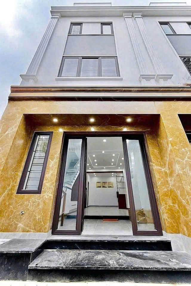 🍁🍁Bán nhà xây mới tinh - phố Vĩnh Cát - 50m 3 tầng - hướng Đông Nam 15987066