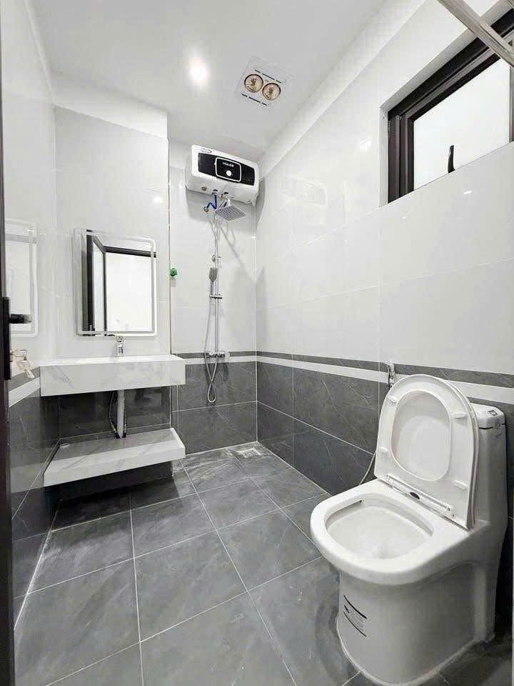 🍁🍁Bán nhà xây mới tinh - phố Vĩnh Cát - 50m 3 tầng - hướng Đông Nam 15987066