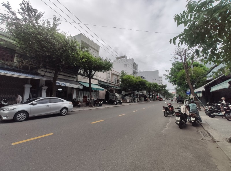 ♣ MT Núi Thành, gần Quảng Trường, 204m2, ngang 12m, KD Cực Thịnh, chỉ 133tr/m2 15987081