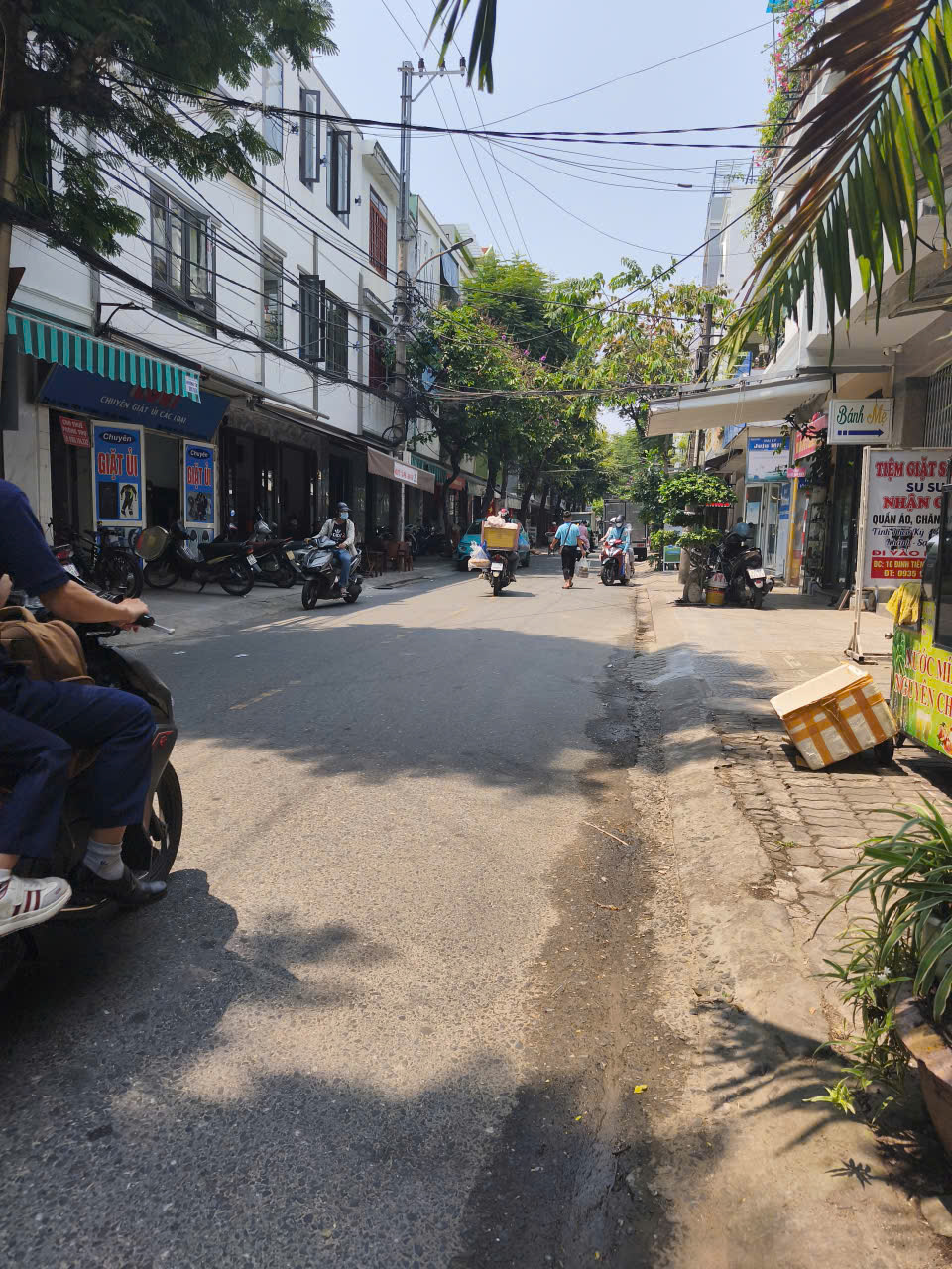 ♥ MT Kinh Doanh đường 5.5m lề 3m, gần Ông Ích Khiêm, 3 tầng, 3.x tỷ 15987083